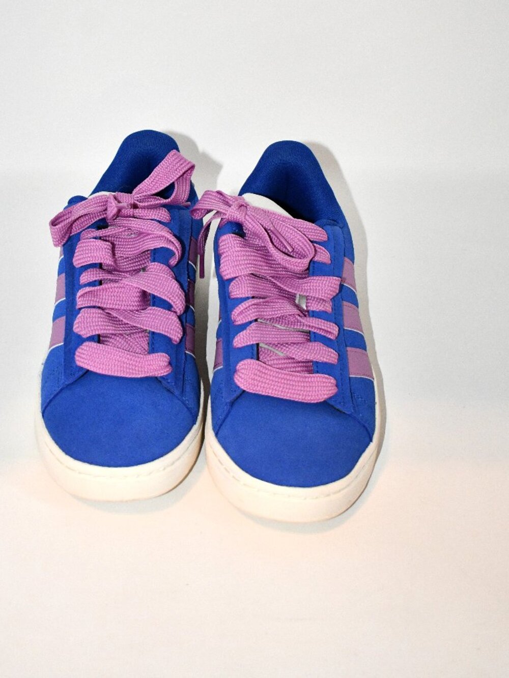 Adidas Women’s Sneakers Size 9.5 Blue Pink Low Top Lace Up Shoes IH3853 Conditi